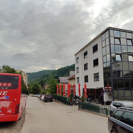 Malena Acomodação com café da manhã Gorazde Exterior foto