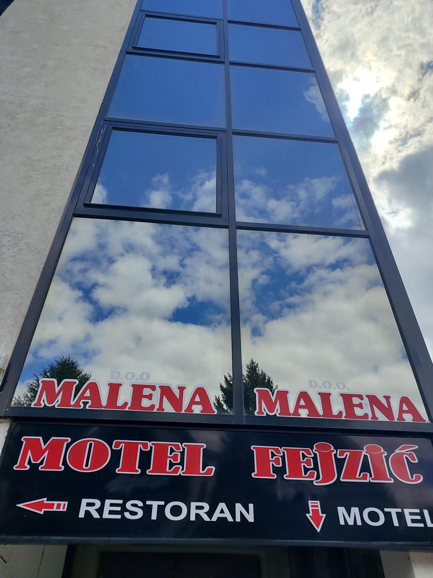 Malena Acomodação com café da manhã Gorazde Exterior foto