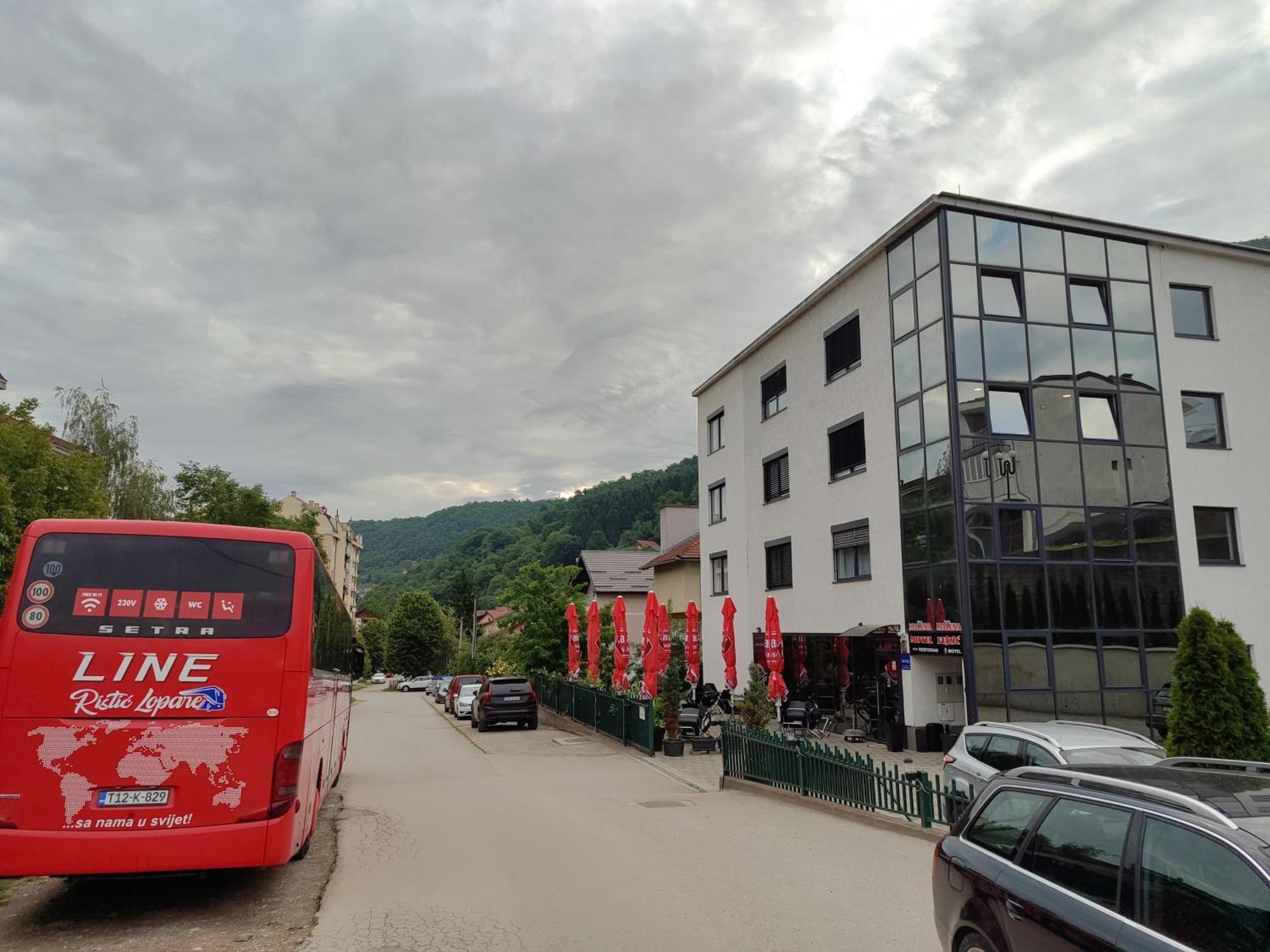 Malena Acomodação com café da manhã Gorazde Exterior foto